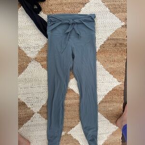 LULULEMON front tie blue leggings